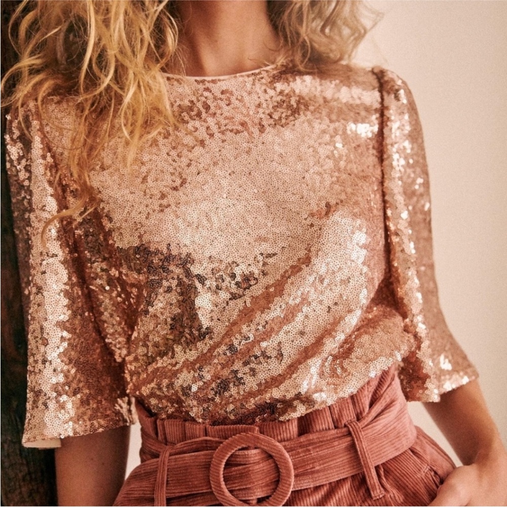 Sezane Gaby blouse in gold sparkle, size 34